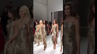 In 15 Seconds, Donatella Versace dominated  Milan Fashion Week