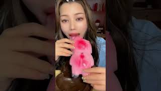 TEDDY BEAR 🧸 ICE EATING ASMR SOUNDS