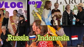 🇮🇩Indonesia's art culture and identity!  How is life in Russia? Why is Russia popular? 🇷🇺❤️✅