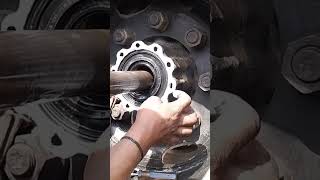 Sezo Axel bolt restore #repair #fitting#automobile#machanic #viral#truck#ytshorts