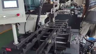 Automatic bar chamfering machine