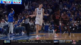 BIG Z is for REAL! 7 ft 2 Unicorn Center highlights Kentucky vs Georgia