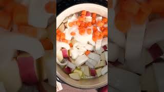 SO COZY * TURKEY AND WILD RICE SOUP #shortsvideo #food #shorts #howto