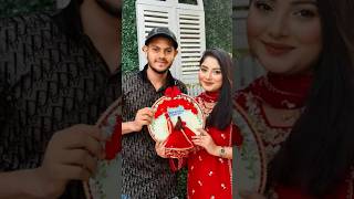 কাকে বেশি ভালো লাগে 😍❤️#rakib_hossain #unfrezzmyaccount #shorts #youtubeshorts