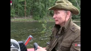 Путин поймал крупную щуку 05.08.2017