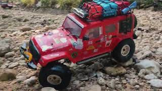 Rc car rubucoon mudding in water 51