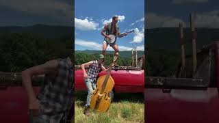 bass and banjo guys on a truck cover HOW MOUNTAIN GIRLS CAN LOVE  by hillbillies burnup #shorts