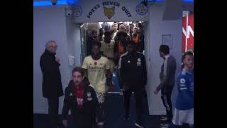 The Arsenal Players Celebrating As They Get Back To The Dressing Room After The Leicester win! 😍🔴