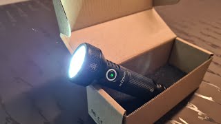 Sofirn IF22A unboxing,beamshot 2100Lumen/697m