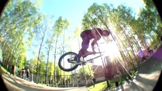 Паркур на BMX