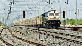 High Speed Diesel Action:Aggressive Honking 14702 BDTS-ShriGanganagar Aravali Exp:Indian Railway