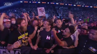 Fan awkwardly offers CM Punk a beer