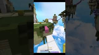 SILVERFISH blocks FIREBALL in Hypixel Bedwars #shorts