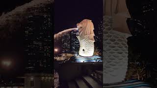 Merlion Park and Marina Bay Sands at night ASMR water sounds