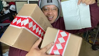 Unboxing Supreme accessories | I got lots of Freebies