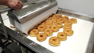 Behind the scenes of Shipley Donuts at 4501 Bissonnet St, Bellaire, TX