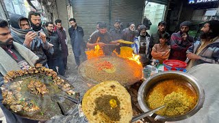 Lahore Famous Tawa Qeema -  Madina Hotel  -  Food Street Lahore