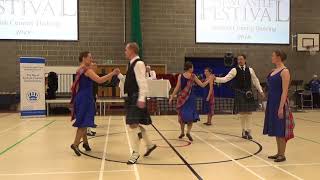 Mixed Russian Team S Auld Lang Syne