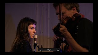 Yulia Arsenowa und Till Mertens "Unwritten Tales" Tanz- und Musikperformance