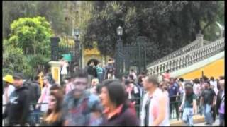 ZOMBIE INVASION! THE WALKING DEAD STRIKES SANTIAGO, CHILE 12:00PM