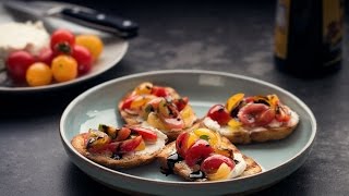 Heirloom Tomato Crostini | Slenderberry