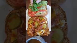 🆕 SaiGònnese Special Sandwich😋/Bánh mỳ kẹp đặc biệt người Sài Gòn 😋 Subscribe ❤️