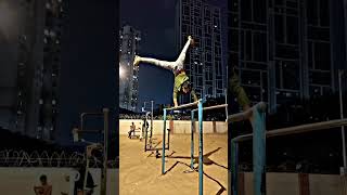 wait for it 😱😱🤸💪#badalcalisthenics #motivationalvideo  #streetworkout #tiktok #viralvideo #shorts