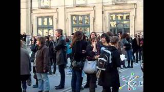 Freez Flashmob 22 oct 2011 Lyon OSE O.S.E. Zombie