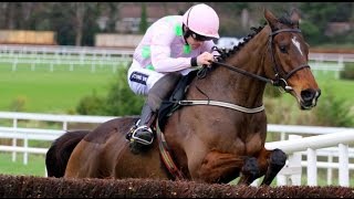 Douvan Winning as a 4-Year-Old in France (2014)