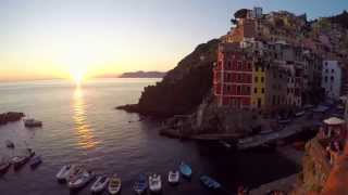 Sunset Timelapse in Cinque Terre [4K]