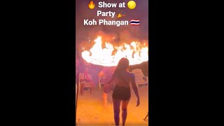 #fullmoonparty #kohphangan #fireshow #shorts #thailand 🇹🇭 #traveltoexplore_official