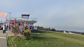 Fliegerschule Wasserkuppe Flugschule auf der Wasserkuppe 950 m ü. NHN Höhe der höchste Berg der Rhön