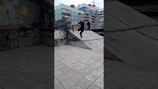 Мишаня добирает брай в стриту #automobile #scooteredit #skateboarding #skate #skatepark #scooters