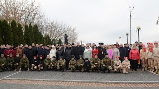 Возложение цветов к Мемориалу воинской славы в Серпухове