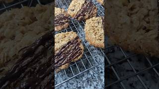 Four-ingredient oat crisps with salted chocolate drizzle