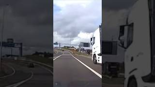 Near miss with lorry #dashcamvideos #dashcam #dashcamera #lorryvideos #lorry