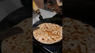 कैसे बनाएं गोभी के गर्मा गर्म पराठे? How To Make Best Gobhi Paratha? #food #foodie #foodlover #viral