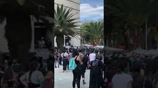 feministas protestan contra la violencia de genero y quemando a mujeres policias de mexico.. 28sep