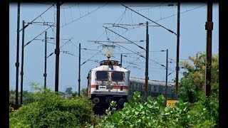 RPM WAP7 Grand Trunk Express curves in and zooms past!!