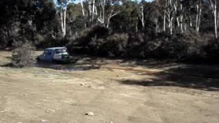 isuzu mu pulling out stuck toyota hilux