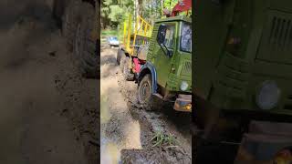 rc truck 6x6 in mud mudding Kamaz log truck