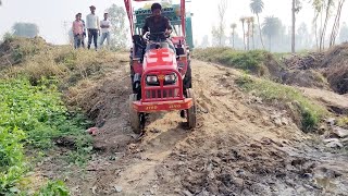 Mahindra tractor jivo 225 Di gehun bone ki machine #महिंद्रा ट्रैक्टर जीवो 225 दी गेहूं बोने की मशीन