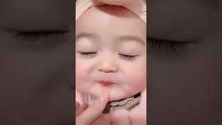 Cute baby funny video 😀😍 #cutebaby # viral #kids #shorts #youtubeshorts(1)