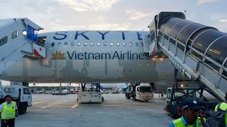 🇻🇳🇸🇬 Vietnam Airlines A350 Experience: VN657 Ho Chi Minh City → Singapore