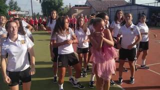 ¡Así se baila! Nuestras internacionales Sub-19 disfrutan en la fiesta de Uefa