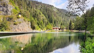 Lago Smeraldo e Rio Sass