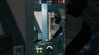 Clutching a 1v5 in Ranked like it's nothing 😎 | Rainbow Six Siege