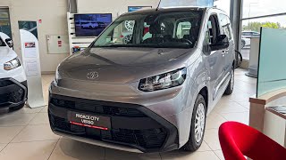 2024 Toyota Proace City Verso - Interior and Exterior Walkaround