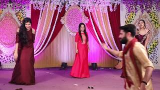 Best sangeet Wedding Dance by Friends | Main dalu taal pe bhangra | Gallan goodiyaan dance