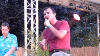 Future Islands - Cotton Flower (Live @ Glazart La Plage)